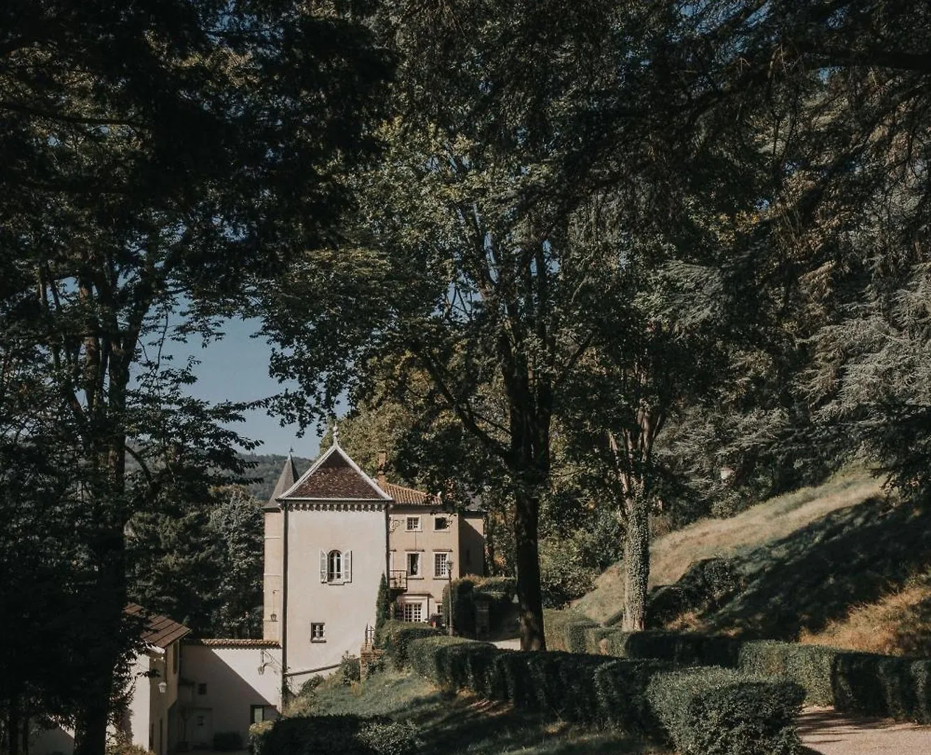 Lyon Country House - Suites & Tour De Garde Caluire-et-Cuire